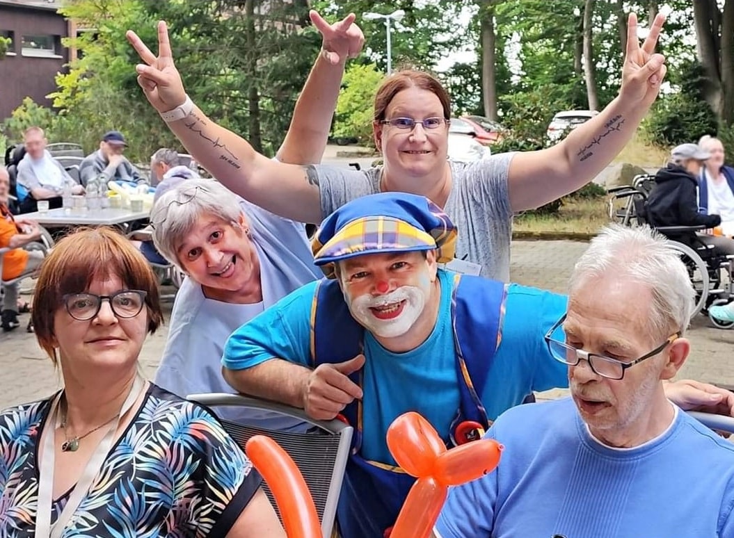 Clown und Zaubershow fürs Pflegeheim in Hamburg